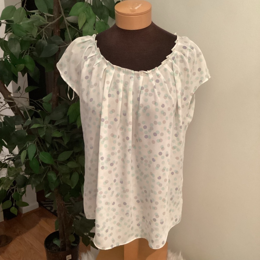 LC Lauren Conrad blouse Woman’s size large white with multi soft color d…
